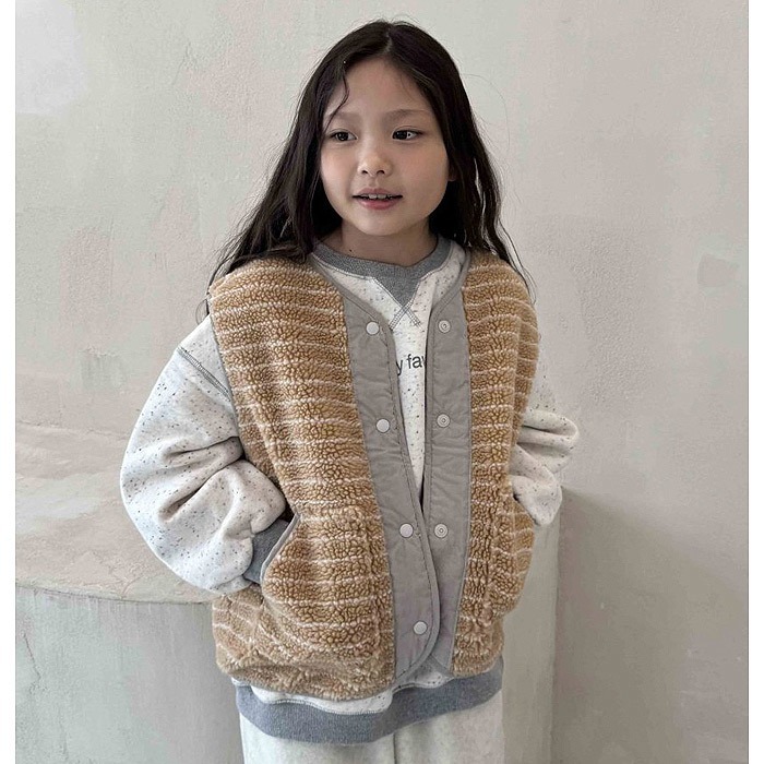 25冬 正韓 and_butter Teddy毛 條紋 雙面穿 背心 兩色-細節圖2