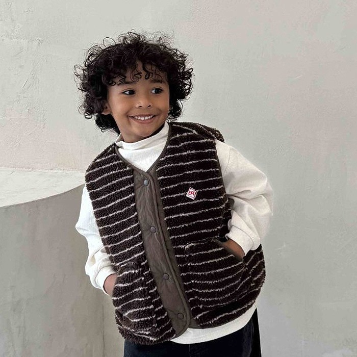 25冬 正韓 and_butter Teddy毛 條紋 雙面穿 背心 兩色-細節圖5