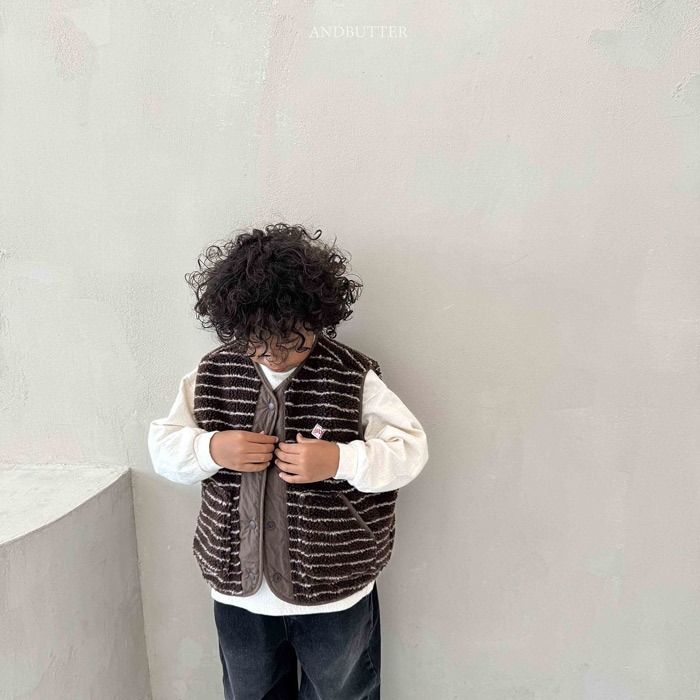 25冬 正韓 and_butter Teddy毛 條紋 雙面穿 背心 兩色-細節圖6