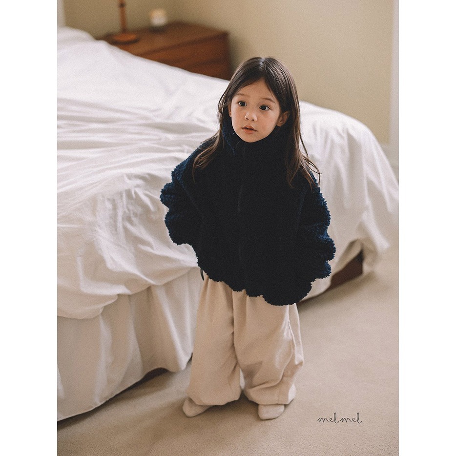 25冬 正韓 melmel bear 極暖 ＱＱ毛 外套 兩色-細節圖7