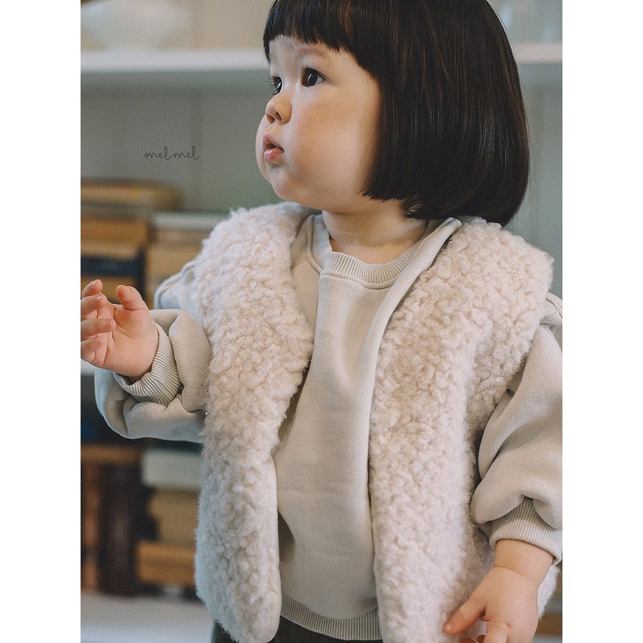 25冬 正韓 melmel bear QQ毛 背心 兩色-細節圖4