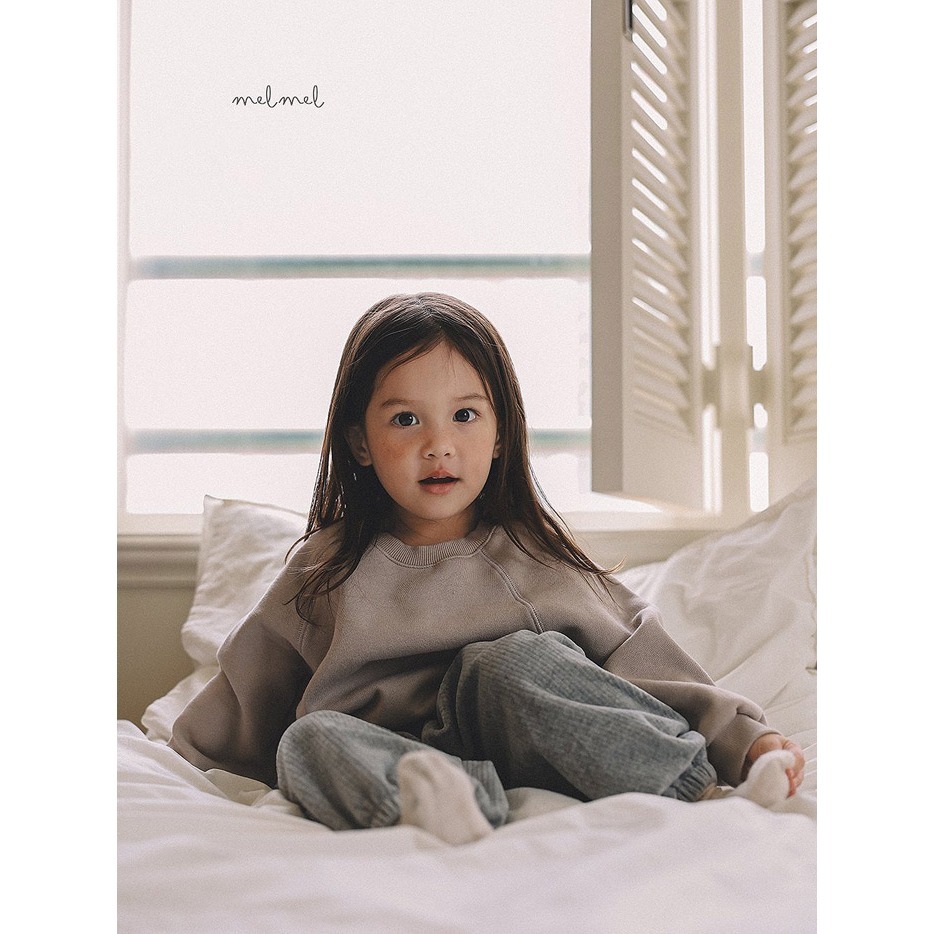 25冬 正韓 melmel 經典款 微刷毛 大學Ｔ 三色-細節圖4