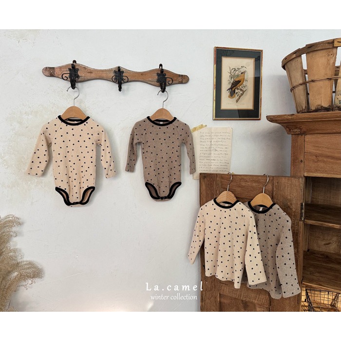 25冬 正韓 la_camel 可愛點點 滾邊 長Ｔ 兩色-細節圖5