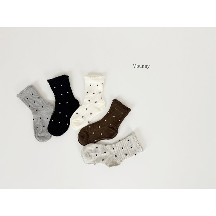 正韓 V.bunny 點點 波浪 中筒襪 （五雙一組）-細節圖2