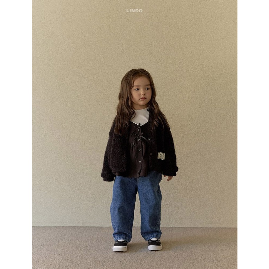 25冬 正韓 lindo 可愛爆表 蝴蝶結 細肩帶 背心 兩色-細節圖3