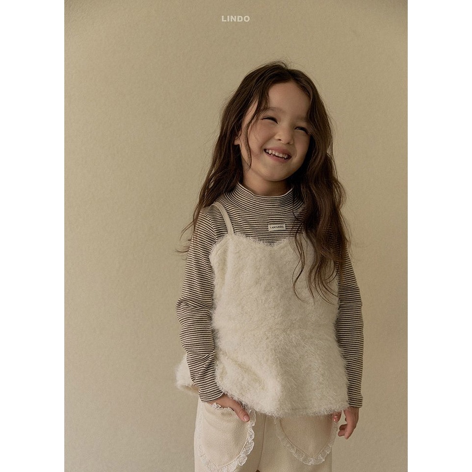 25冬 正韓 lindo 毛絨感 後蝴蝶結 細肩帶 背心 三色-細節圖2