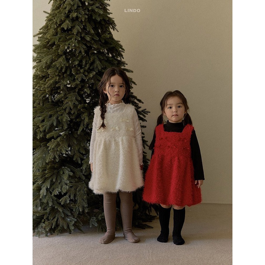 25冬 正韓 lindo 氣質壓紋 木耳邊 內搭 微高領 素Ｔ 三色-細節圖2