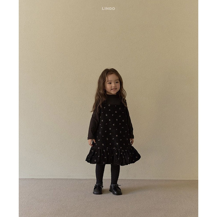 25冬 正韓 lindo 小碎花 燈芯絨 細肩 洋裝 兩色-細節圖2