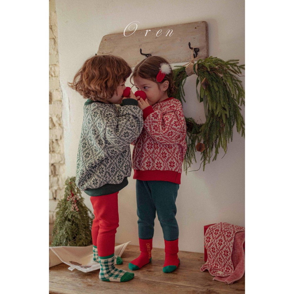 25冬 正韓 oren 聖誕節慶 圖騰 毛衣 兩色-細節圖3