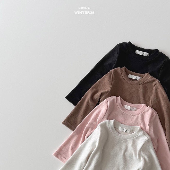 25冬 正韓 lindo 簡約 百搭 圓領Ｔ（四色）-細節圖2