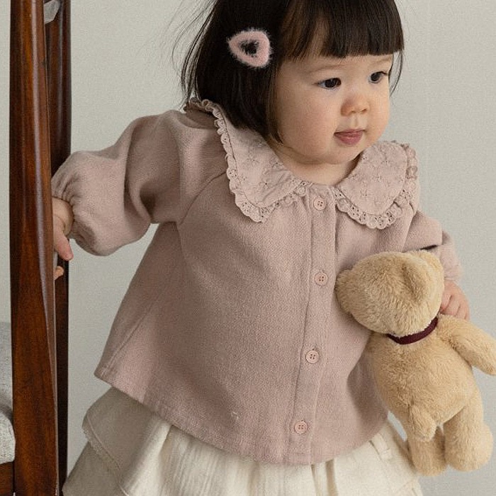 25冬 正韓  aladin  溫暖小姊姊 布蕾縮口上衣 （兩色）-細節圖2