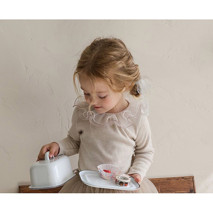 25冬 正韓 FLO 高級領口滾紗 上衣 （三色）-細節圖4