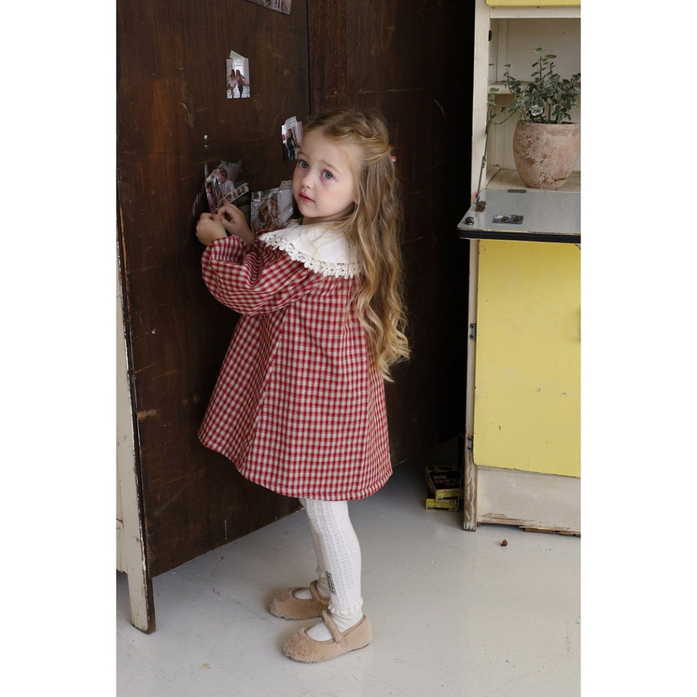 25冬 正韓 FLO 復古翻領布蕾 洋裝（兩色）-細節圖6