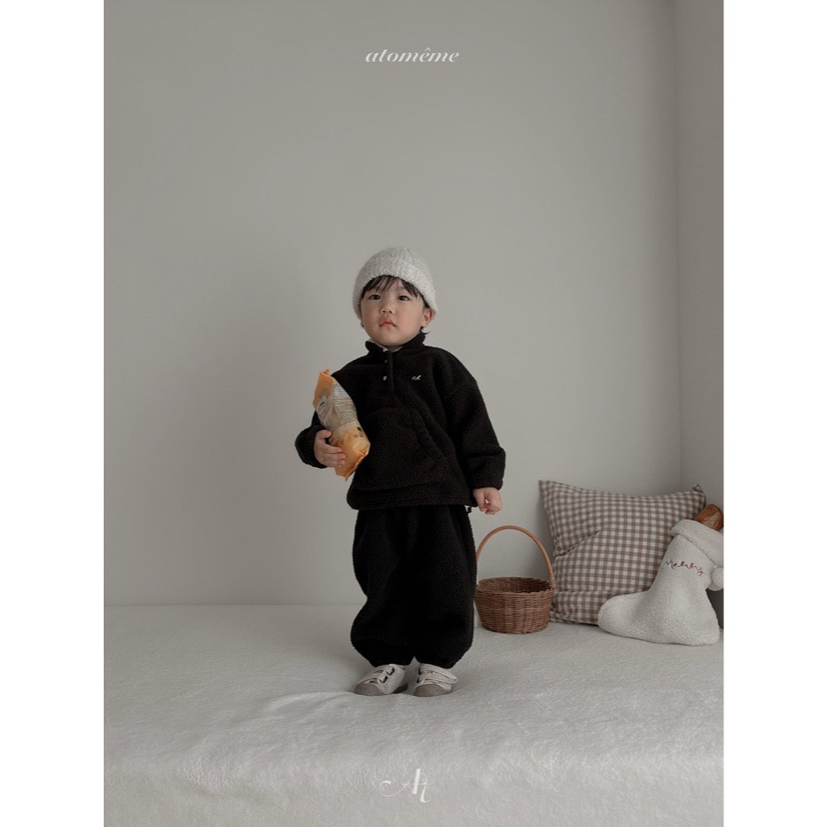 25冬 正韓 atomeme Fleece 立領滾邊配色上衣（兩色）-細節圖5