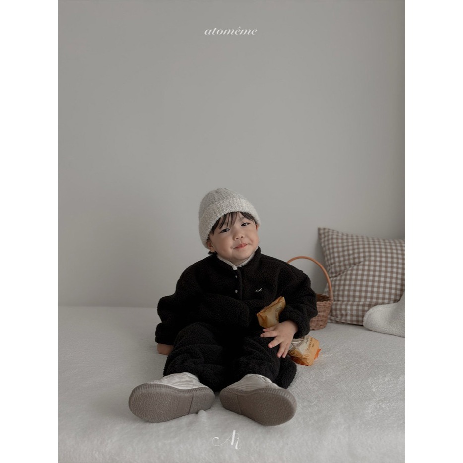 25冬 正韓 atomeme Fleece 立領滾邊配色上衣（兩色）-細節圖6