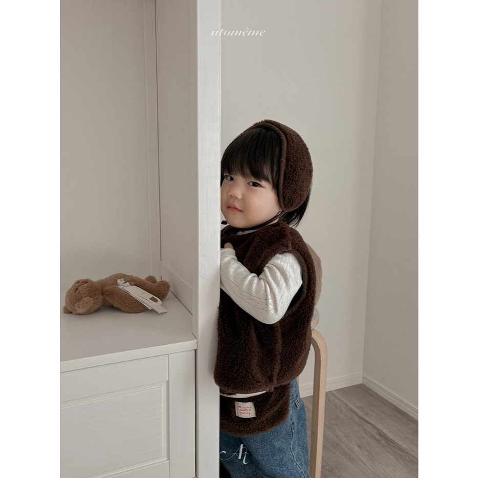 25冬 正韓 atomeme 舒適毛毛 可拆式背心（兩色）-細節圖4