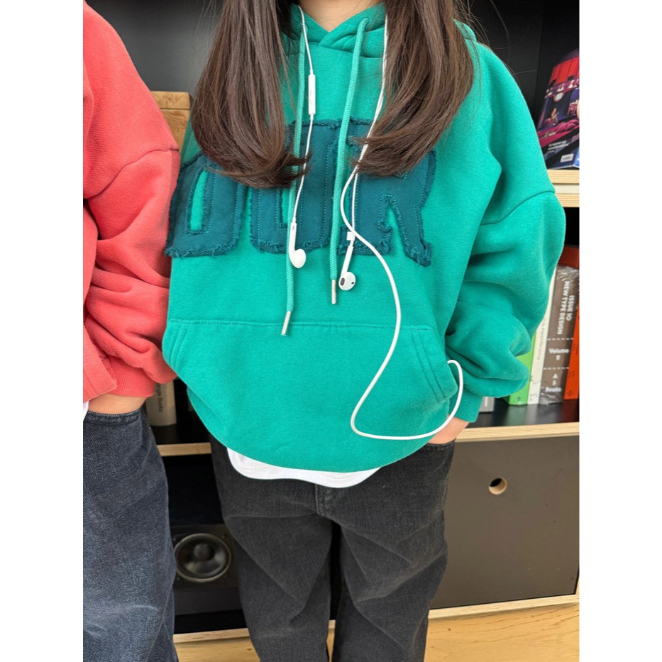 25冬 正韓 our 飽和色 連帽大學Ｔ（三色）-細節圖4