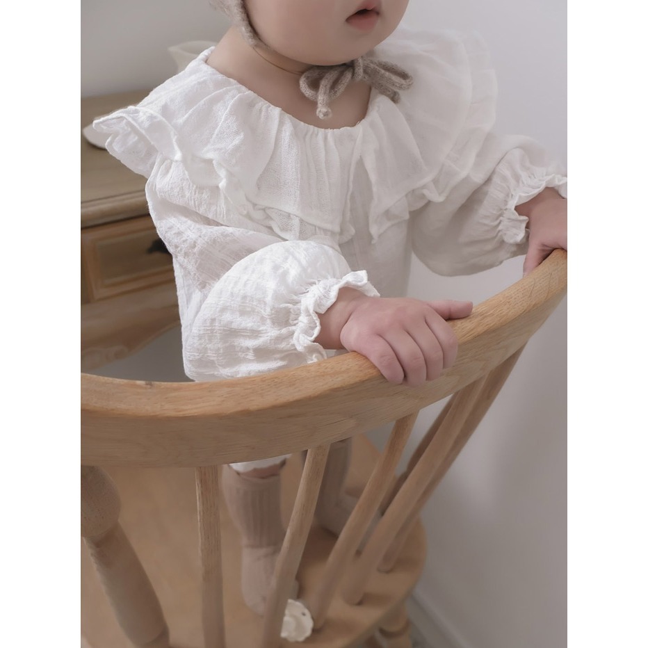 26春 正韓 mimimaeket 荷葉邊 質感包屁衣 （兩色）-細節圖3