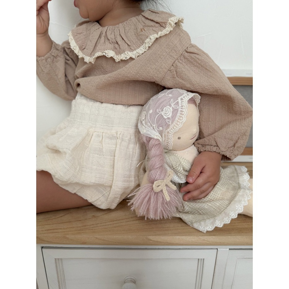 26春 正韓 mimimarket 高質感 布蕾波浪領上衣（兩色）-細節圖4