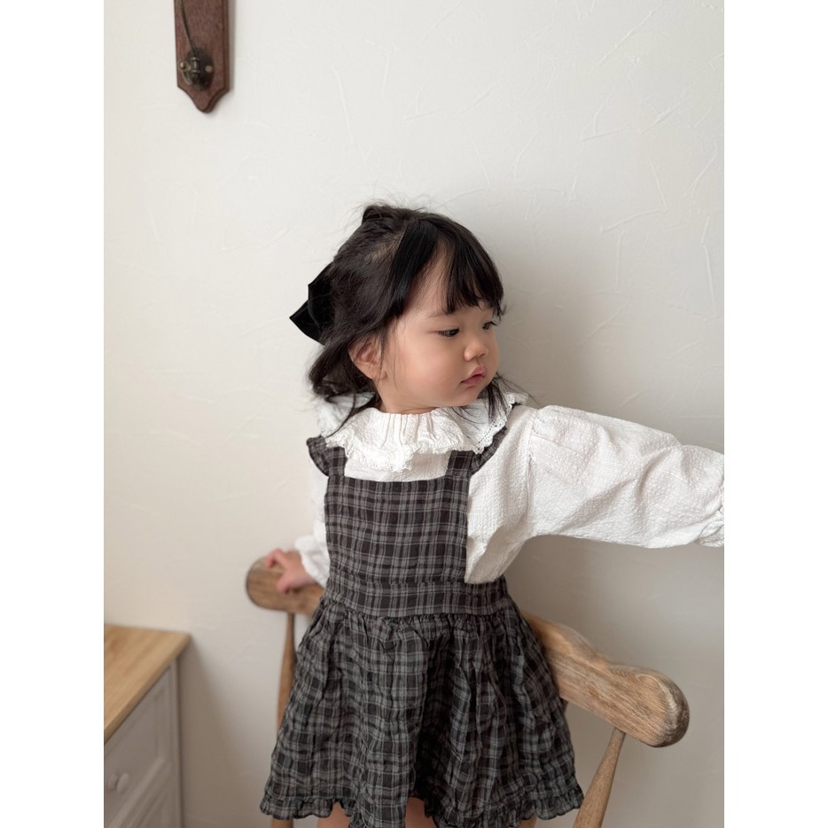 26春 正韓 mimimarket 高質感 布蕾波浪領上衣（兩色）-細節圖6