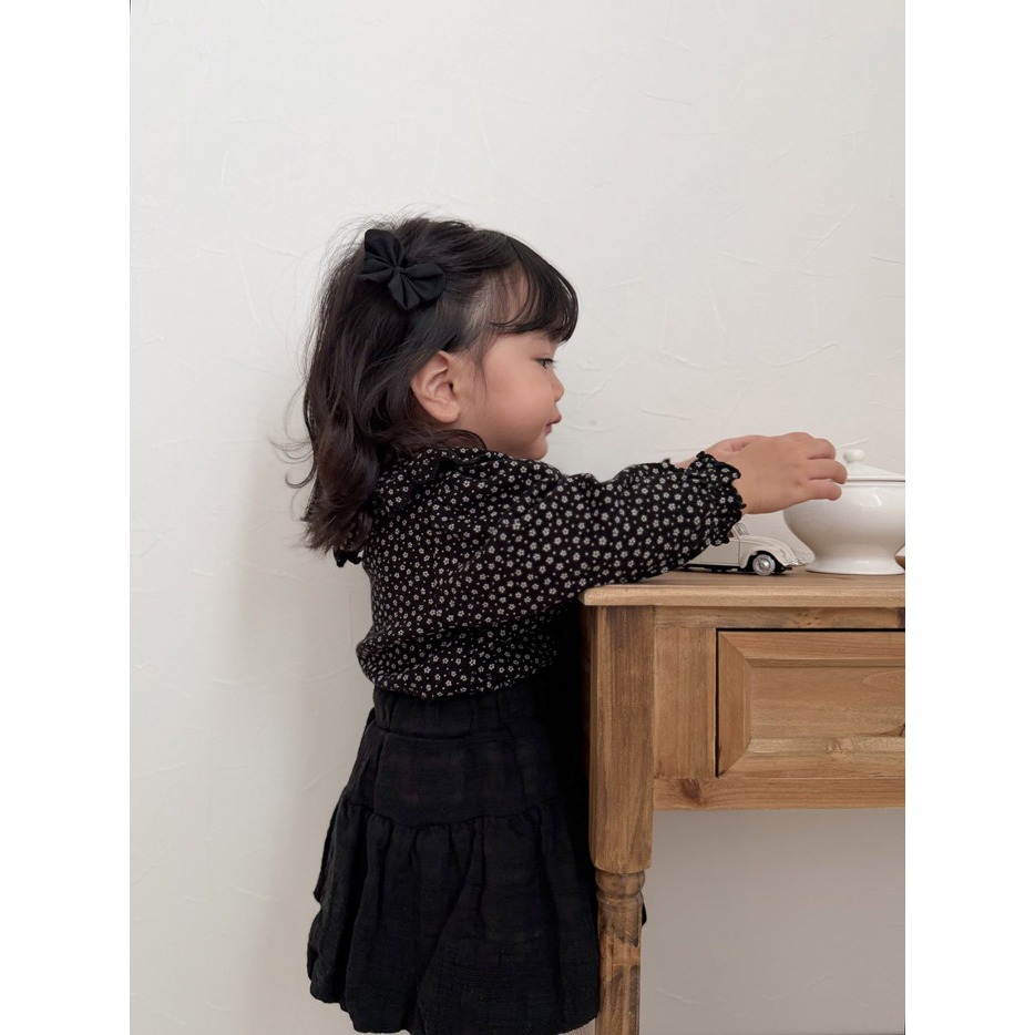 26春 正韓 mimimarket 春天小碎花 上衣（兩色）-細節圖7