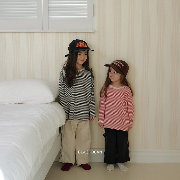26春 正韓 blackbean 穿不膩的細條紋 上衣 幼童款(84~120cm)-細節圖2