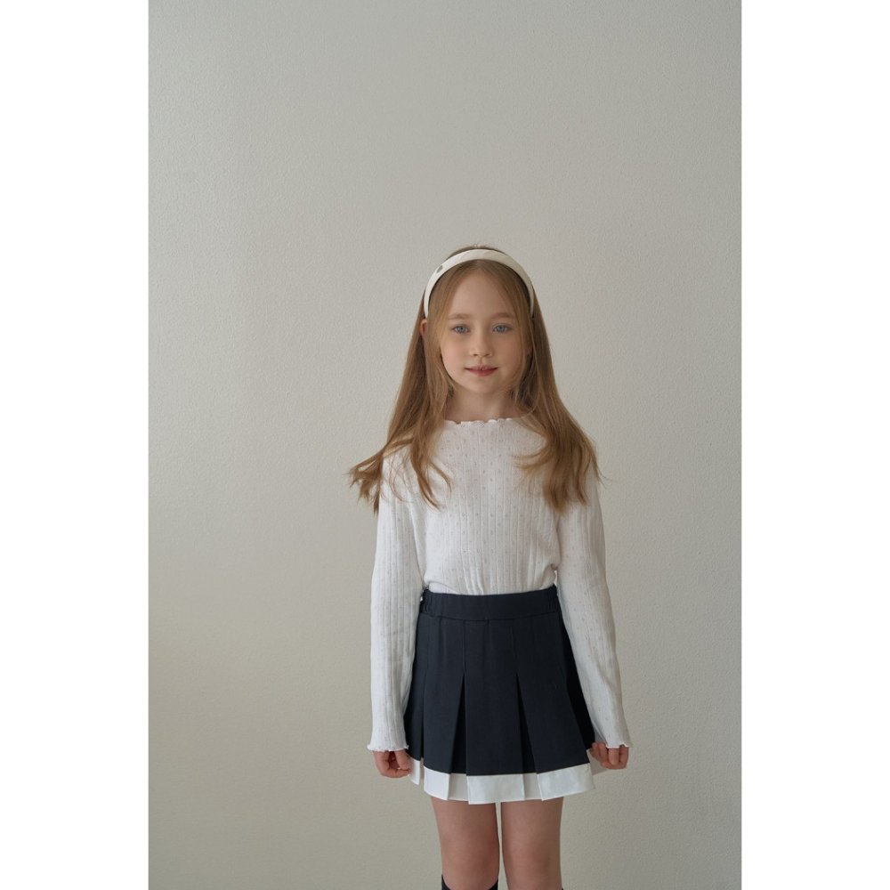 26春 正韓 momoann 日常滿分 百搭木耳邊上衣 (90~130cm)-細節圖2