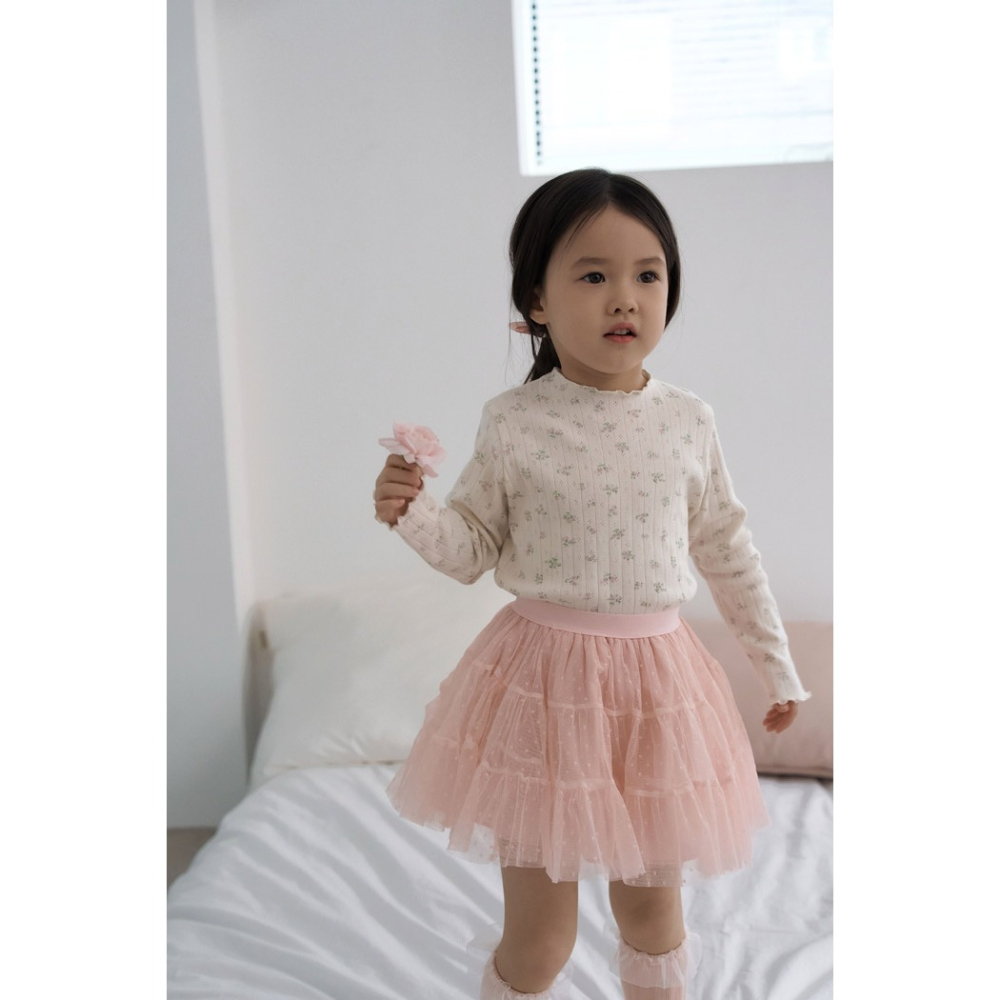 26春 正韓 momoann 日常滿分 百搭木耳邊上衣 (90~130cm)-細節圖4