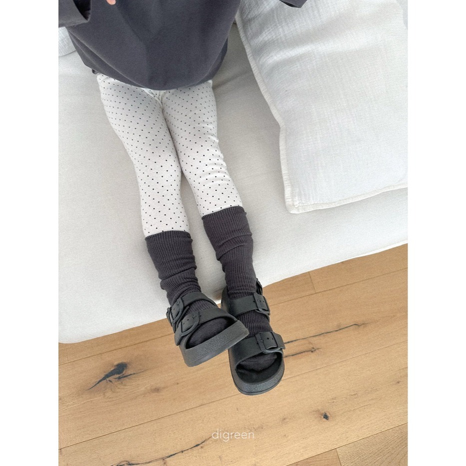26春 正韓 DIGREEN｜Everyday Playground｜每次都要買的 長筒襪（三雙一組）-細節圖4