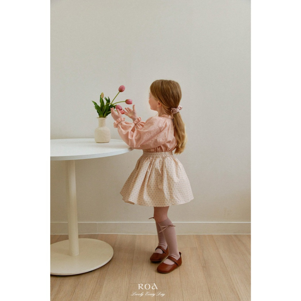 26春 正韓 ROA｜Lovely Every Day｜細緻抓皺宮廷上衣-細節圖6