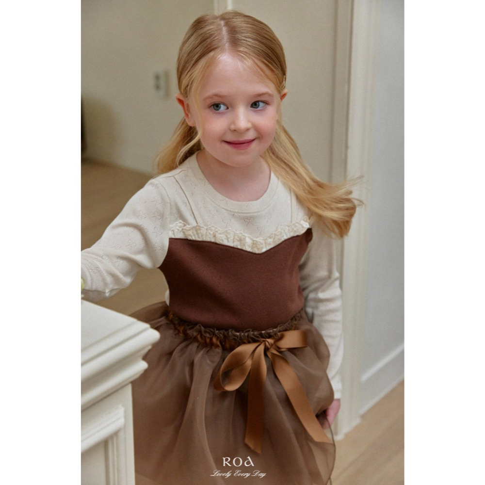 26春 正韓 ROA｜Lovely Every Day｜春日感 蝴蝶結壓紋上衣-細節圖3