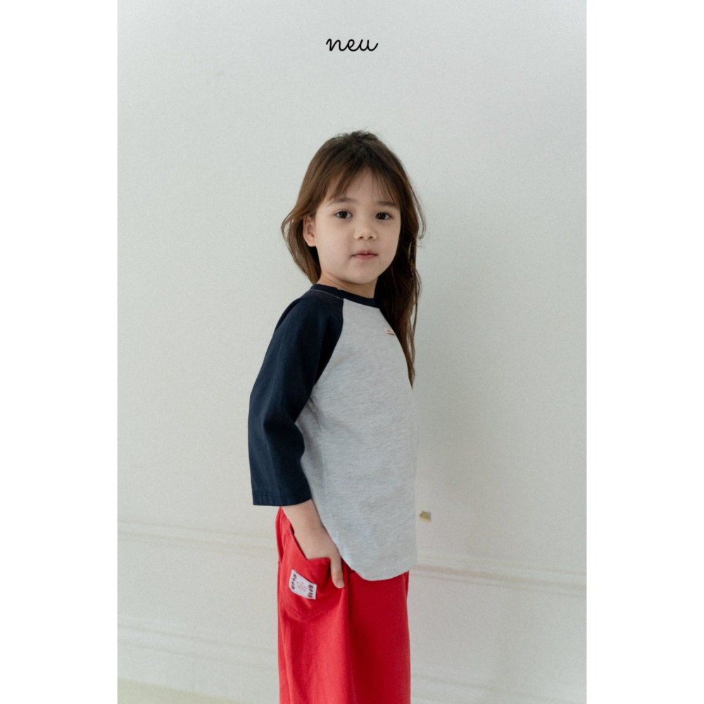 26春 正韓 neu｜Little Vintage 棒球Ｔ七分袖上衣 白/藍-細節圖3