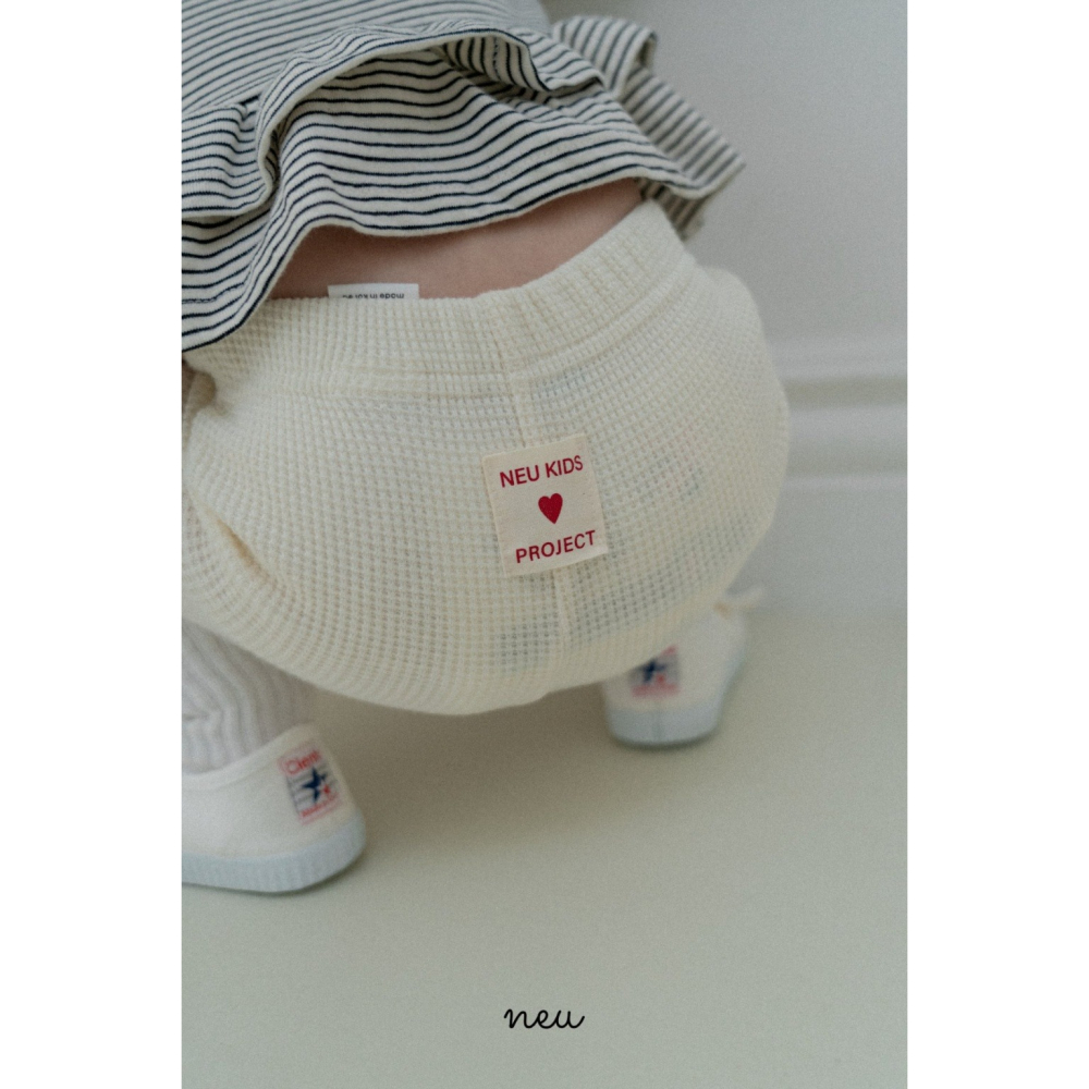 26春 正韓 neu｜Little Vintage 車邊小細節五分褲  白/灰/橄欖綠。大推 自留款-細節圖9