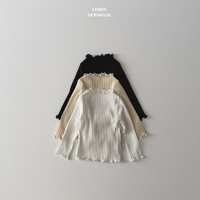 26春 正韓 LINDO｜Soft Bloom 木耳邊壓紋上衣-細節圖2