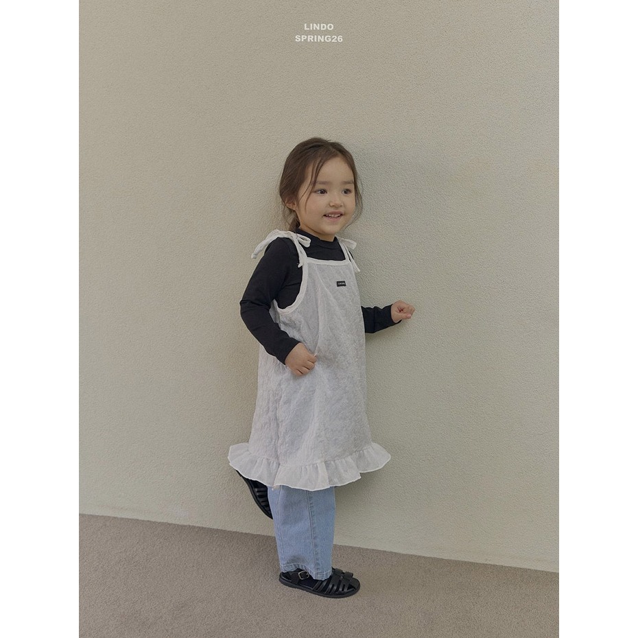 26春 正韓 LINDO｜Soft Bloom 綁帶壓紋背心（三色）-細節圖3