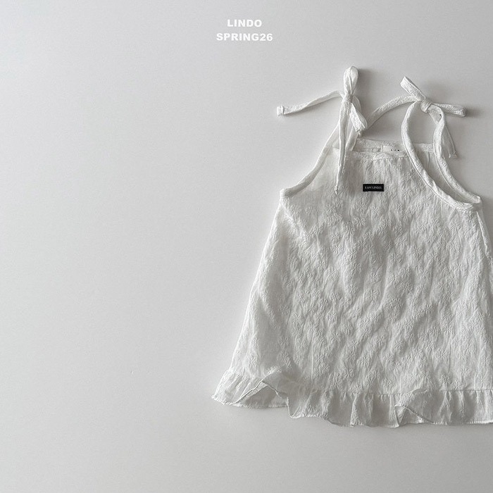 26春 正韓 LINDO｜Soft Bloom 綁帶壓紋背心（三色）-細節圖5