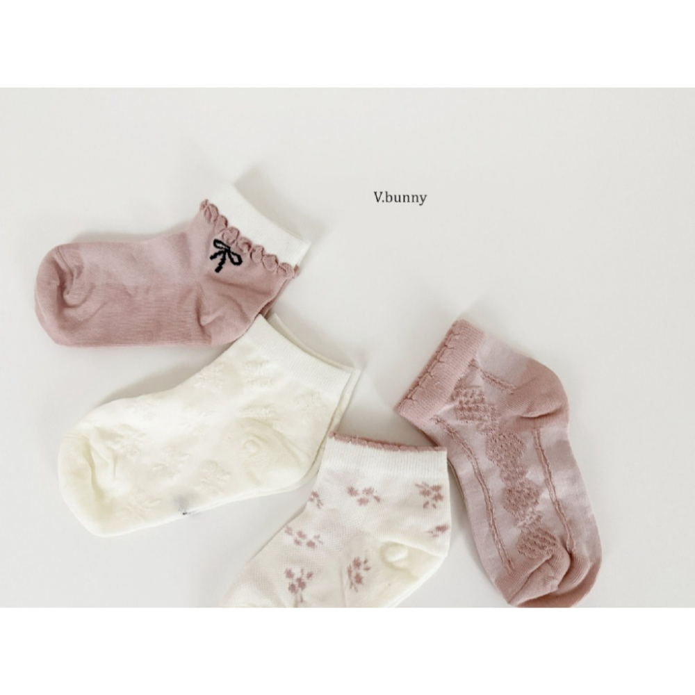 正韓 V.bunny 粉色系短襪（四雙一組）-細節圖3