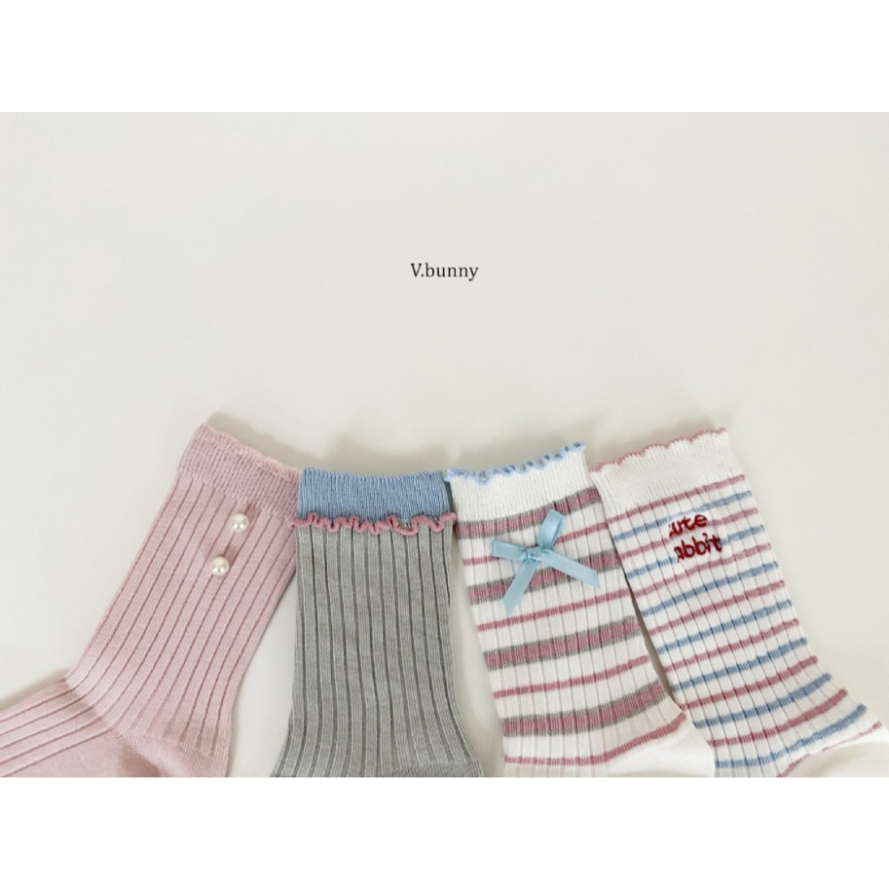 正韓 V.bunny 粉嫩色條紋 中筒襪 (四雙一組）-細節圖3