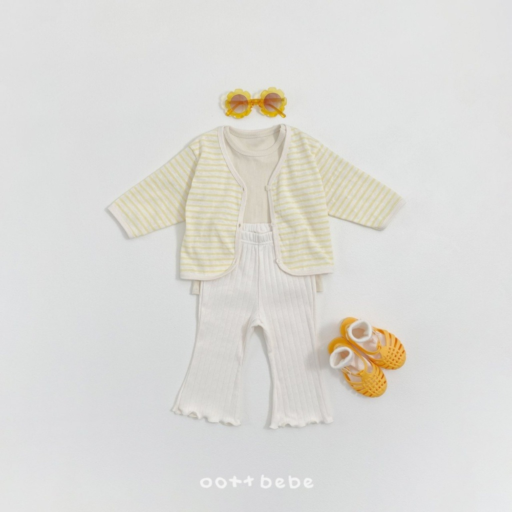 26夏 正韓 OOTTBEBe｜Soft Daily｜壓紋木耳邊 微喇叭褲-細節圖2