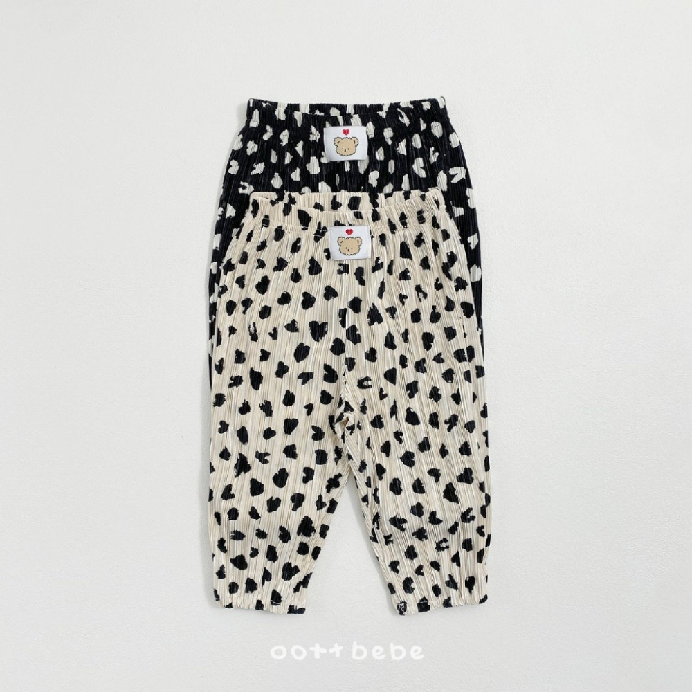 26夏 正韓 OOTTBEBe｜Soft Daily｜皺皺花紋 套裝 幼童/Mom款-細節圖5