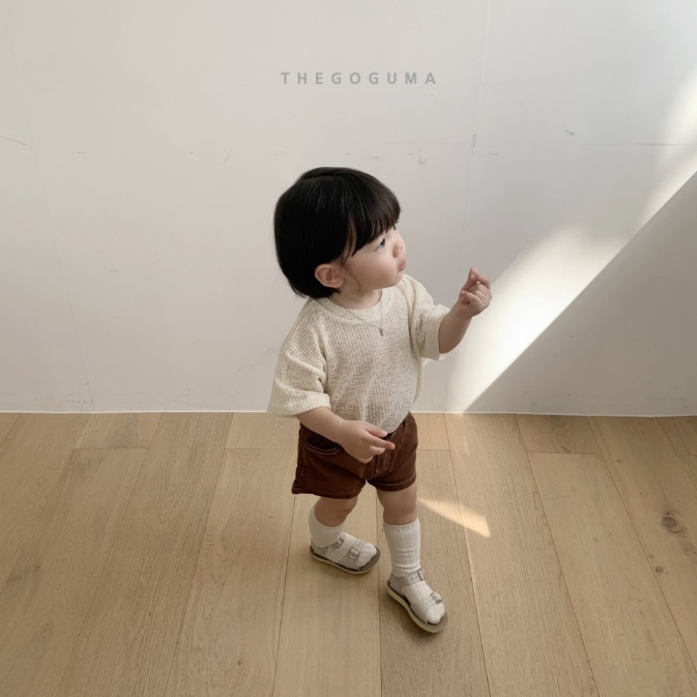 26夏 正韓 GOGUMA｜Natural Summer 極簡超透氣 小標短袖上衣-細節圖2