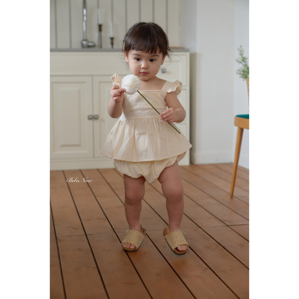 26夏 正韓 BEBENINE｜Milk Beige 荷葉邊 後交叉 套裝 baby款-細節圖3