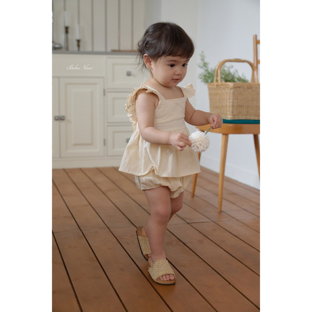 26夏 正韓 BEBENINE｜Milk Beige 荷葉邊 後交叉 套裝 baby款-細節圖4