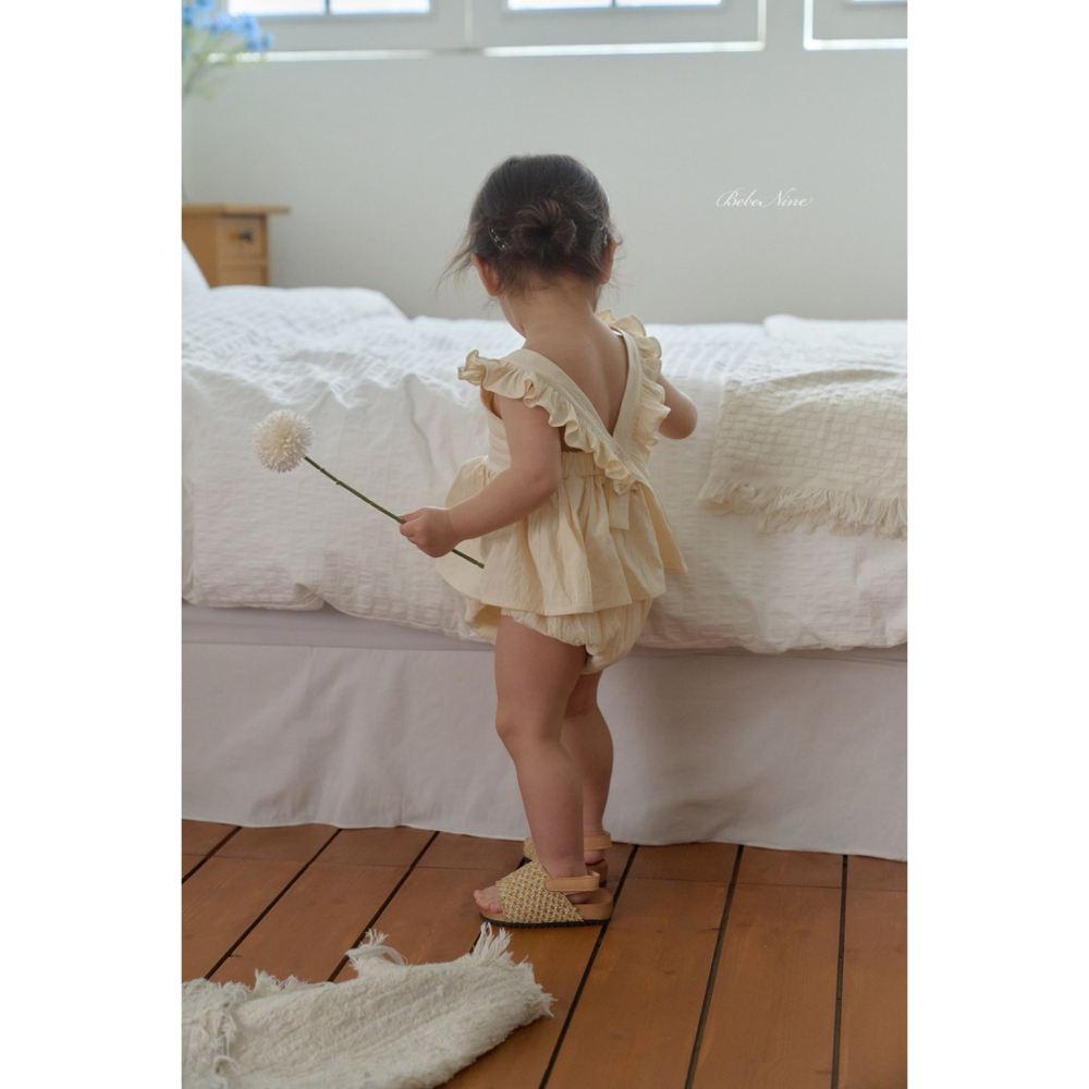 26夏 正韓 BEBENINE｜Milk Beige 荷葉邊 後交叉 套裝 baby款-細節圖5