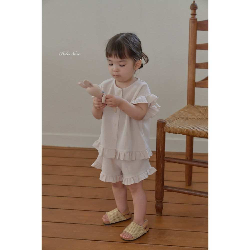 26夏 正韓 BEBENINE｜Milk Beige 簡約華夫格 荷葉邊套裝-細節圖4