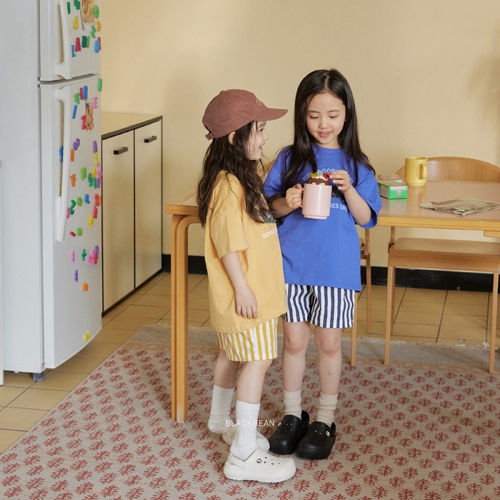 26夏 正韓 BLACKBEAN｜Everyday Basic 加菲貓 印花短T-細節圖2