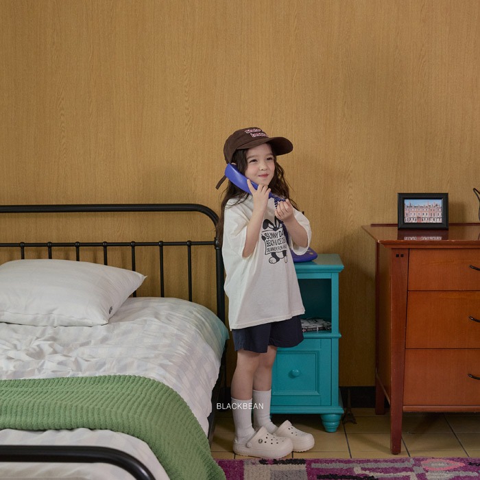 26夏 正韓 BLACKBEAN｜Everyday Basic 夏日兔兔 印花短T-細節圖4