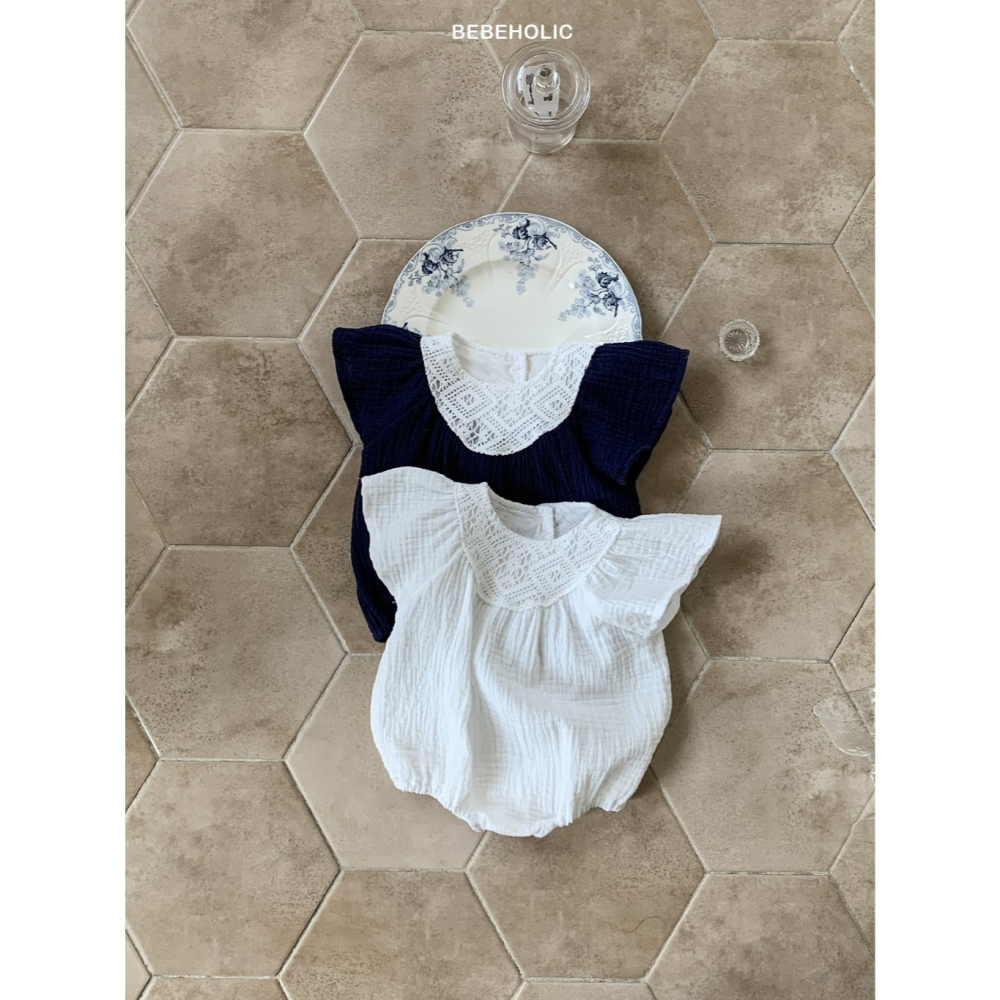 26夏 正韓 BEBEHOLIC｜Pure Lace 皺皺紗 拼接蕾絲 包屁衣-細節圖2