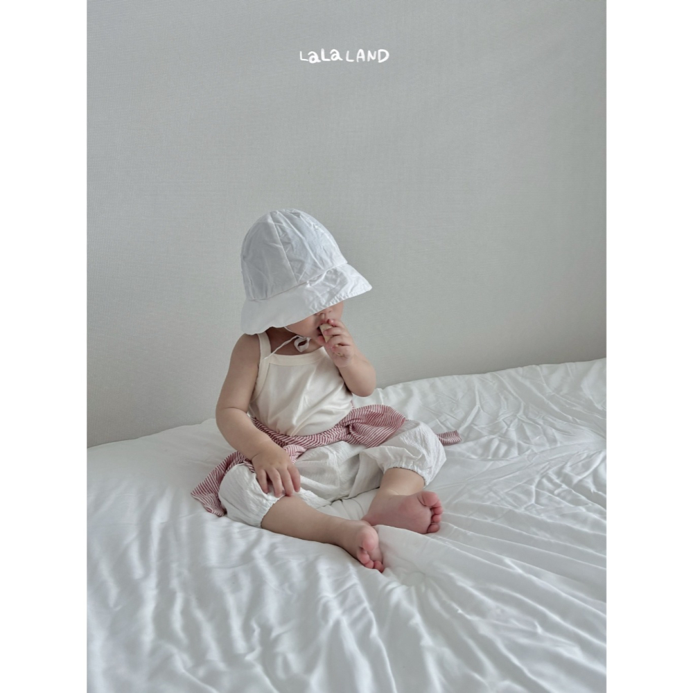 26夏 正韓 LALALAND｜Summer Scoop 簡約 素色細肩帶背心 baby款-細節圖3