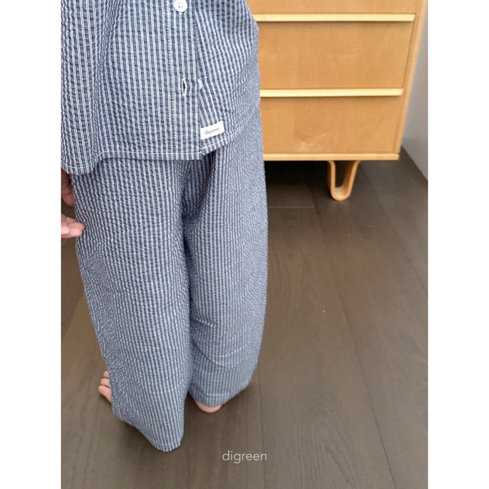 26夏 正韓 DIGREEN｜Daily Neutral 直條薄透 無袖上衣-細節圖6